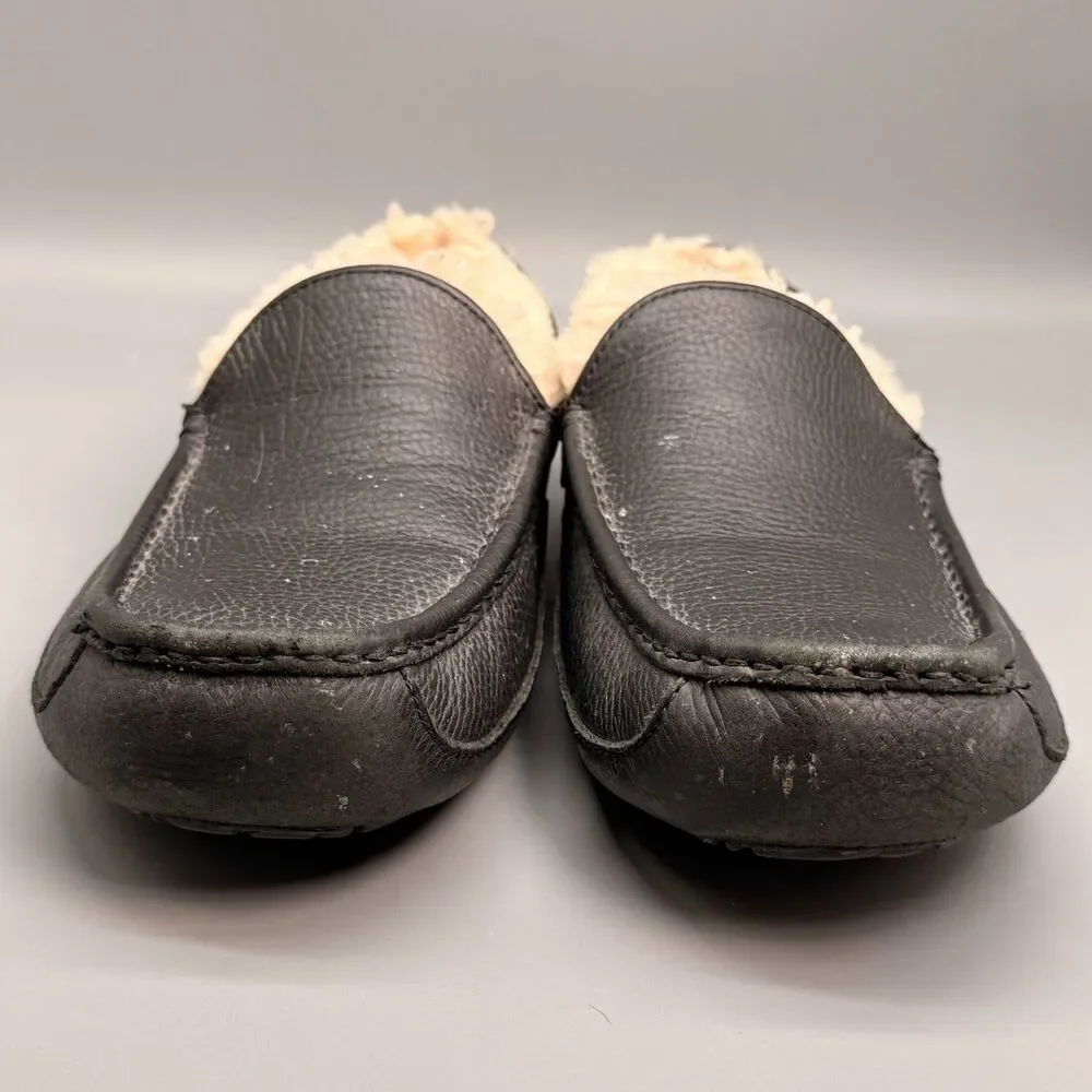 UGG Ascot Mens 11 Black Leather Wool Lined Slippers Slip-On Moccasin Winter